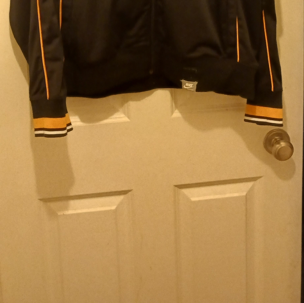 Nike Oakland A's 2XL zip up jacket - Picture 2 of 7